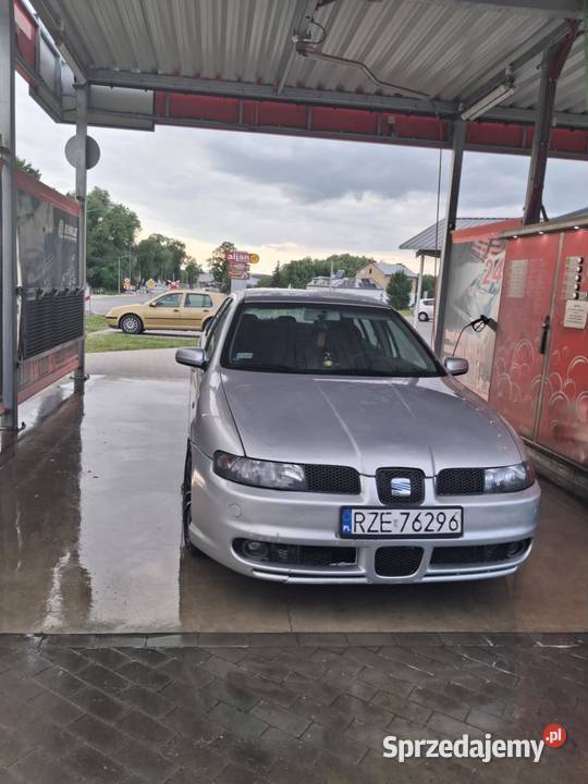 Seat leon 19 arl do poprawek lakierniczych i Kańczuga