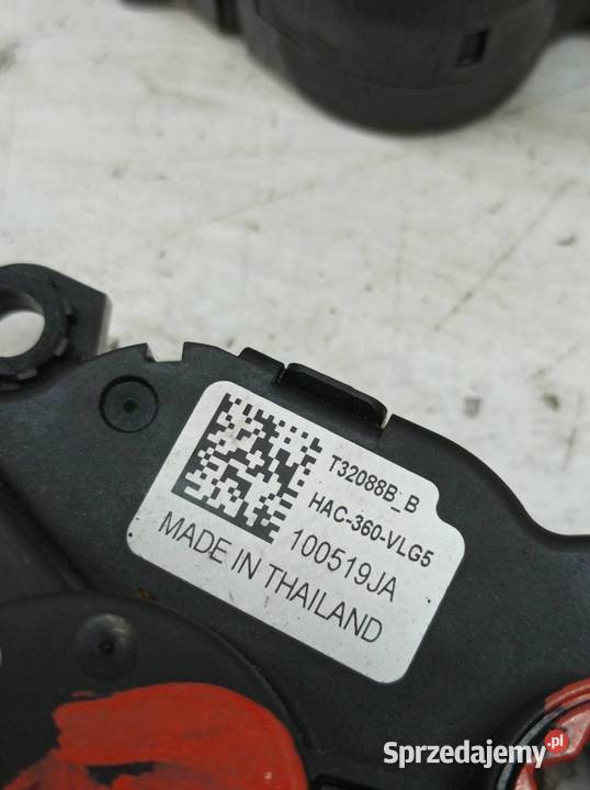 SILNICZEK NAGRZEWNICY T32096BB T32096BB Renault Rok produkcji 2019