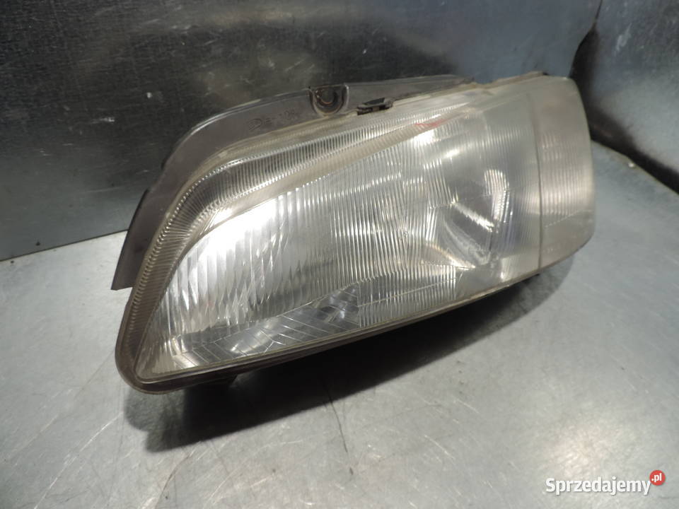 LAMPA REFLEKTOR LEWY PRZÓD PEUGEOT 106 LIFT