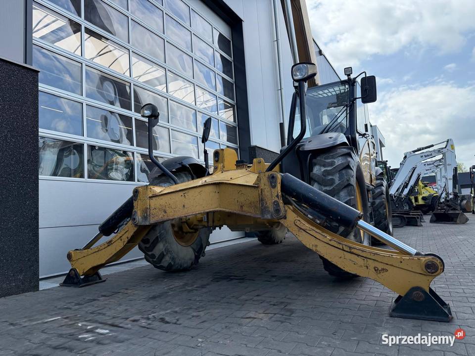 Ladowarka teleskopowa Caterpilarr TH Warszawa