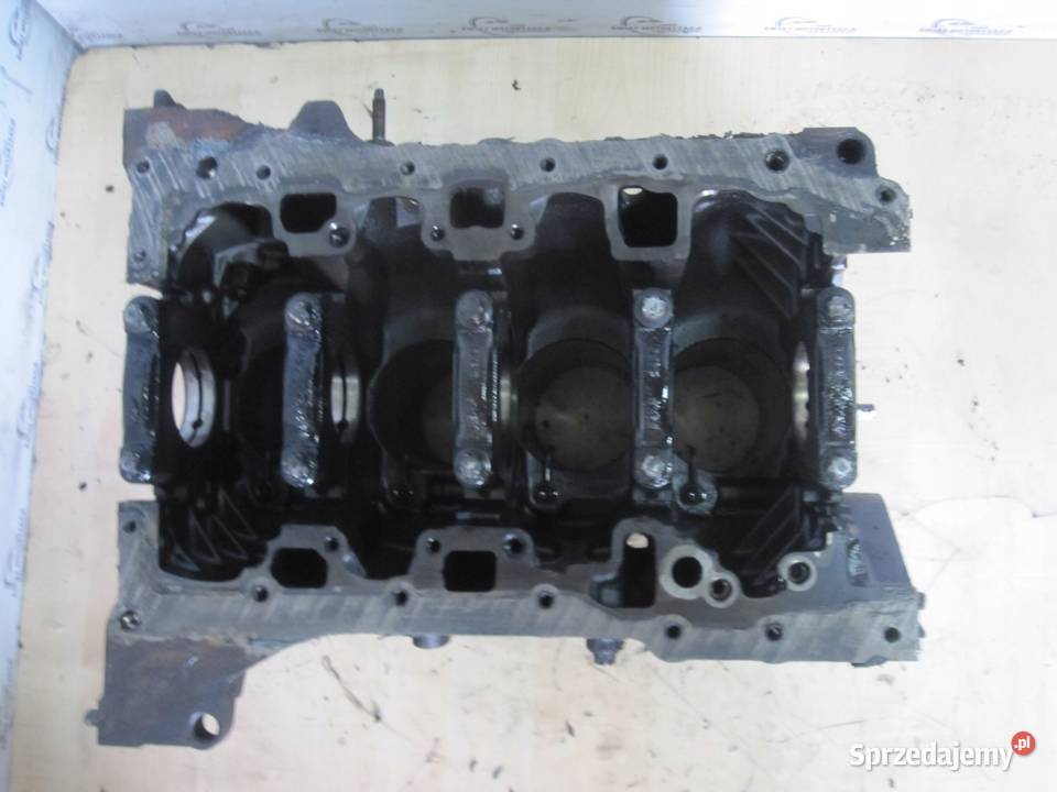 TRAFIC VIVARO PRIMASTAR 20 DCI M9R780 blok osobowe Blok silnika Kielce