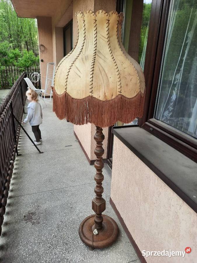 Stara 80 lat debowa lampa stojaca Lampy podłogowe Modliborzyce
