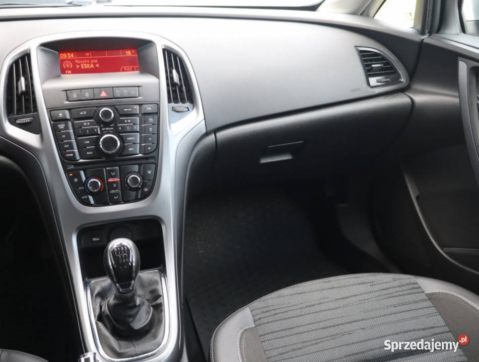 Opel Astra 16 CDTI gniazdo USB Piaseczno