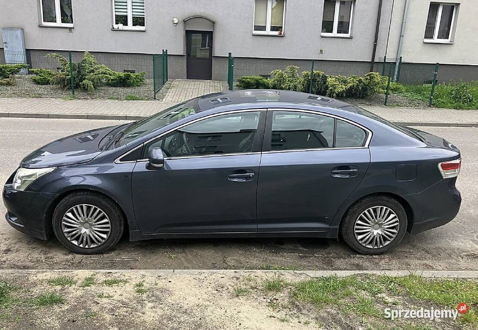 Toyota Avensis syndyk sprzeda Sosnowiec