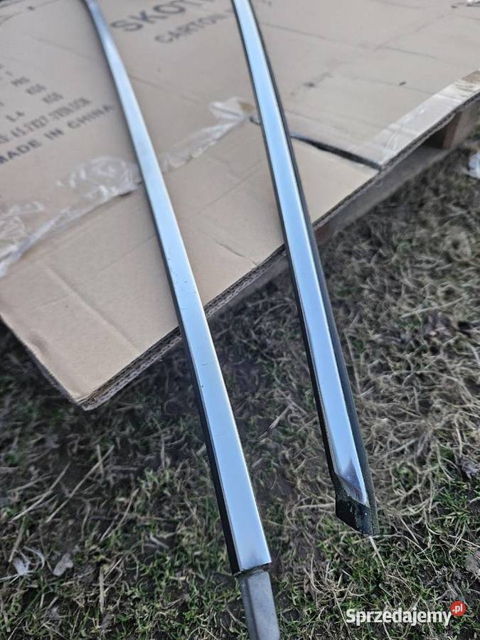 Listwy karoseryjne Bmw E32 Lublin