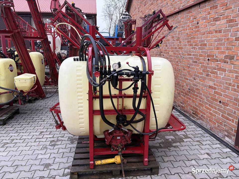 Opryskiwacz Hardi 850 l 12 m
