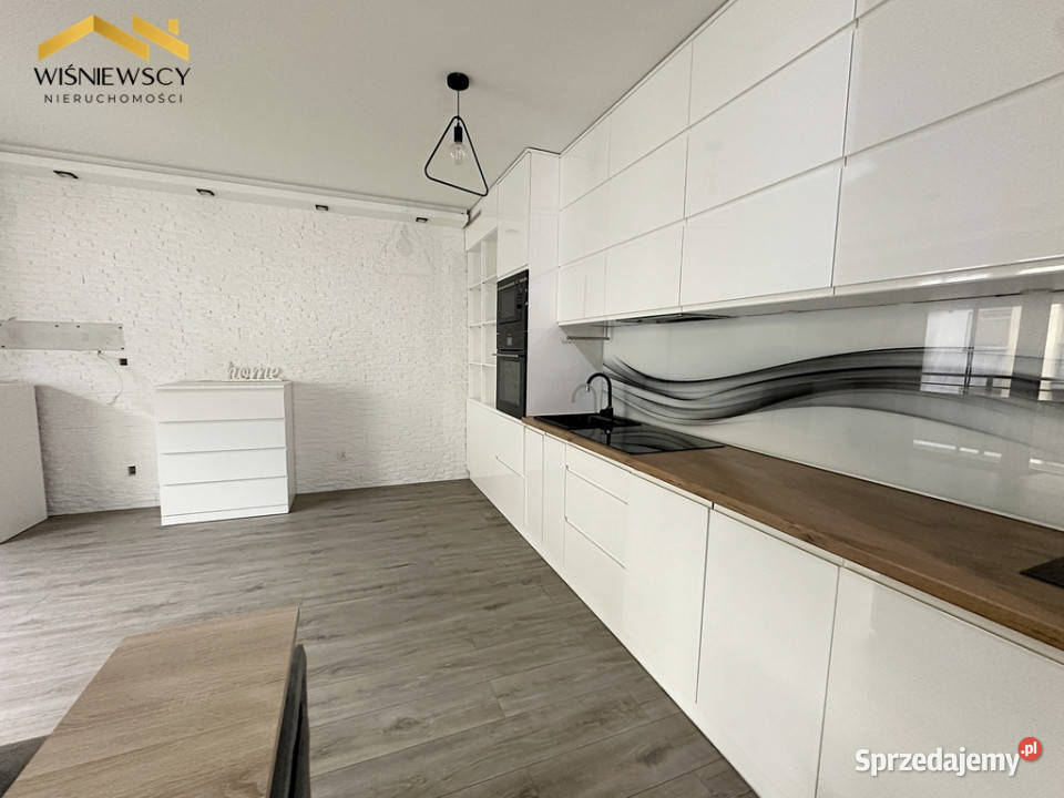 Malbork Słowackiego 31 3 pokoje garaż 563 m 56.3m2