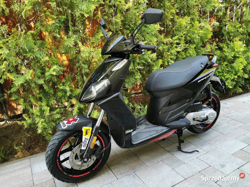Aprilia Sportcity ONE 50 2T czarny Tarnów