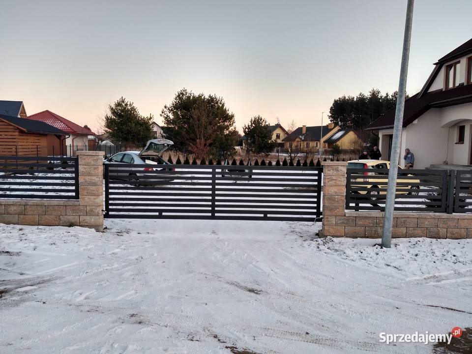Schody na konstrukcji stalowej ogrodzenia Rzeszów
