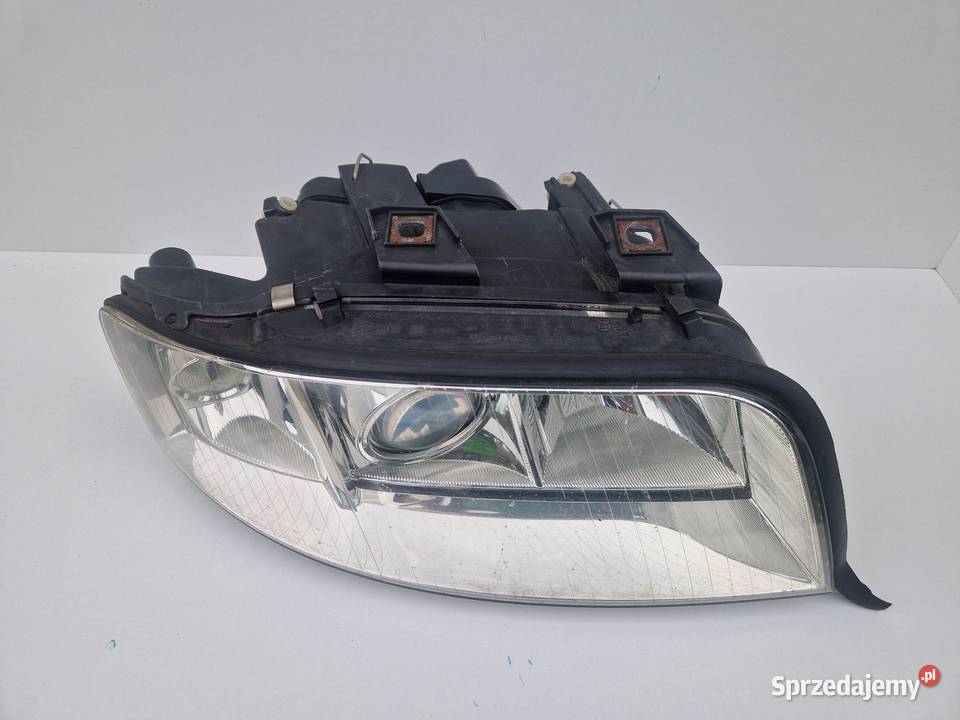 AUDI A6 C5 LAMPA PRZÓD PRZEDNIA PRAWA EUROPA Słowikowo