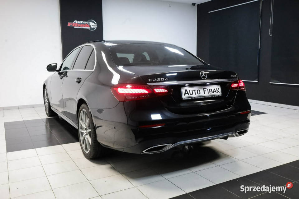 Mercedes E 220 e220d4MaticAMG LineSalon PolskaI światła przeciwmgielne Konstantynów Łódzki sprzedam