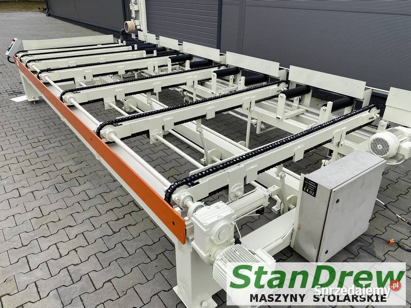 Podajnik do strugarki czterostronnej z napędem