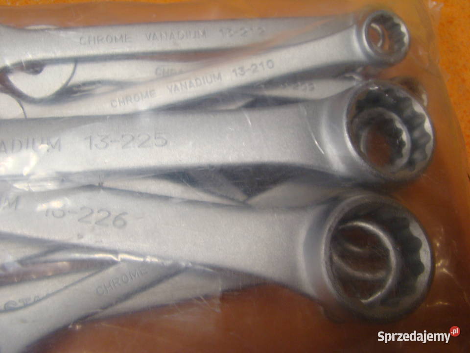 Zestaw kluczy STANLEY płaskooczko M 632 mm Ref Bielsko-Biała