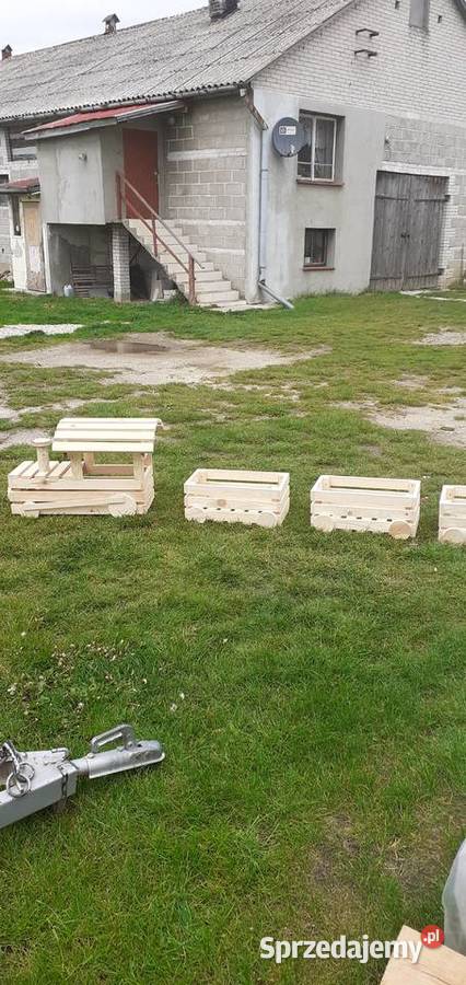 Lokomotywa kwietnik donica drewniana mazowieckie Żeleźniki