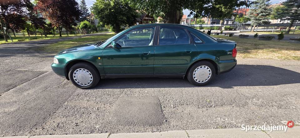 Sprzedam Audi A4B5 18 benzyna z LPG