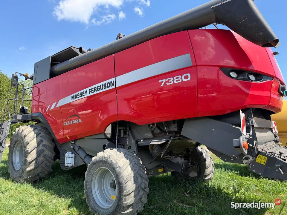 Kombajn zbożowy Massey Ferguson Cenyora 7380 r