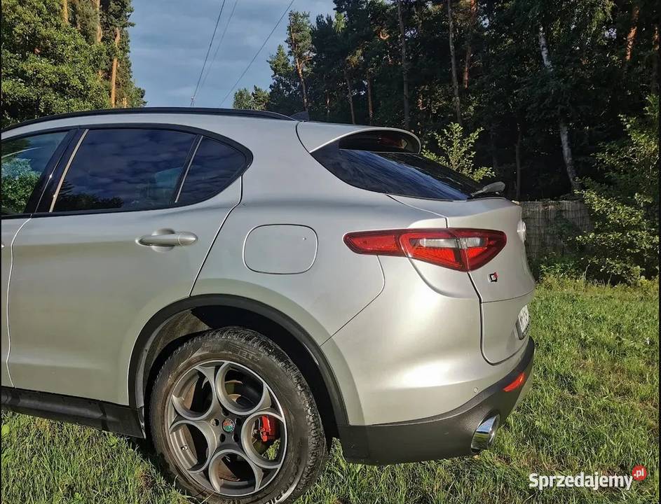 Alfa Romeo Stelvio Q4 280km mały przebieg