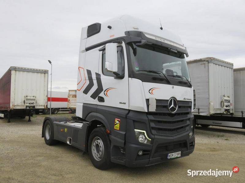 MERCEDESBENZ ACTROS 2022 12809 ccm 449 Warszawa