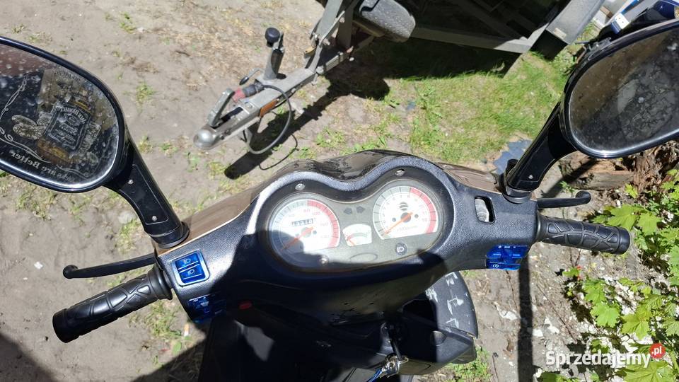 Skuter zipp quantum 125 Rok produkcji 2015 Toruń