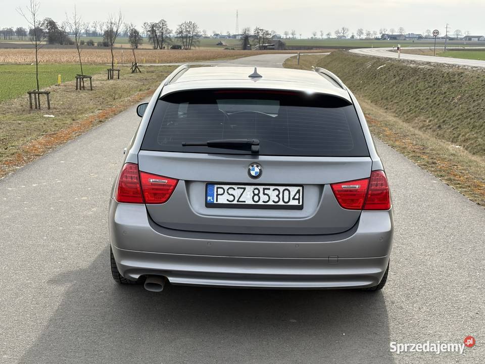 BMW Seria 3 E91 LCI biXenon PDC nawigacja CIC Kombi Stróżki