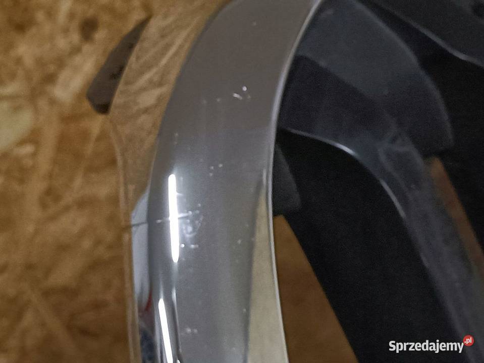 BMW X1 F48 LIFT LCI ATRAPA CHŁODNICY GRILL NERKI Pleszew sprzedam