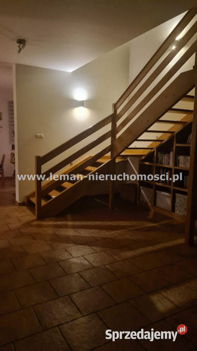 Dom wolnostojący na sprzedaż 371m2 Karolówka