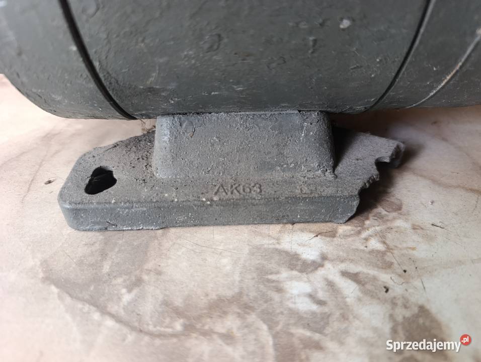 Silnik elektryczny trójfazowy 06 kW 2670 obrmin Kraków sprzedam