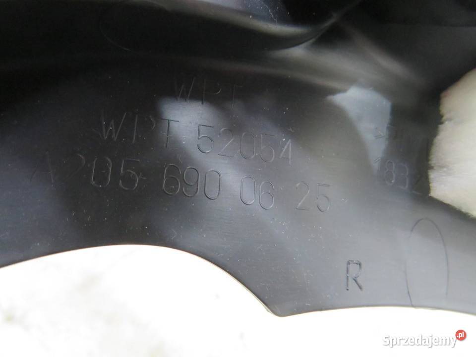 OSŁONA SŁUPKA C MERCEDES W205 A2056900625