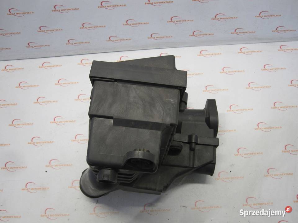 AUDI A3 SPORTBACK 8PA 10r obudowa filtra świętokrzyskie Kielce