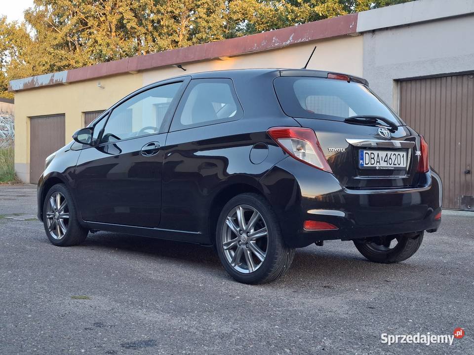 Toyota Yaris III 13 3 tempomat benzyna 133 6 Yaris dolnośląskie Wałbrzych