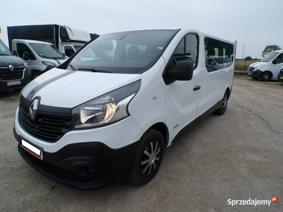 Renault Trafic 9 osobowy long nowy środek Renault wielkopolskie Raszków sprzedam