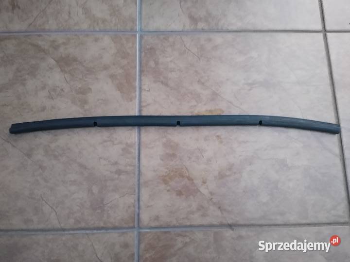 Uszczelka dolna drzwi zmywarka Whirlpool Ikea