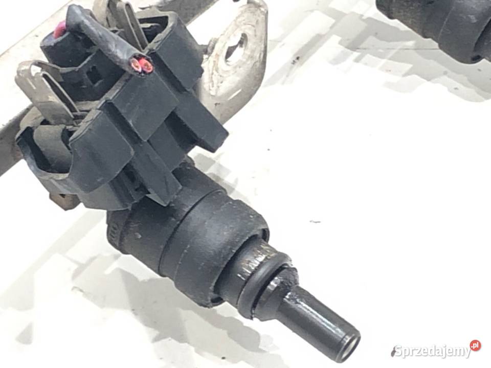 LISTWA WTRYSKOWA AUDI A3 8L 06A133317E 18 125