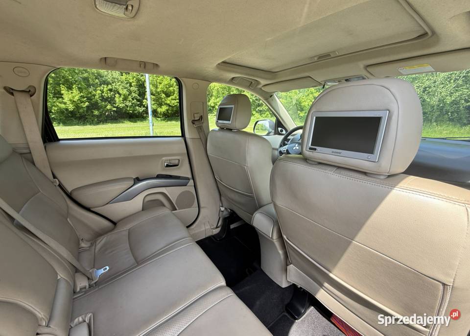 Mitsubishi Outlander 20 DID Instyle NAVI Polski