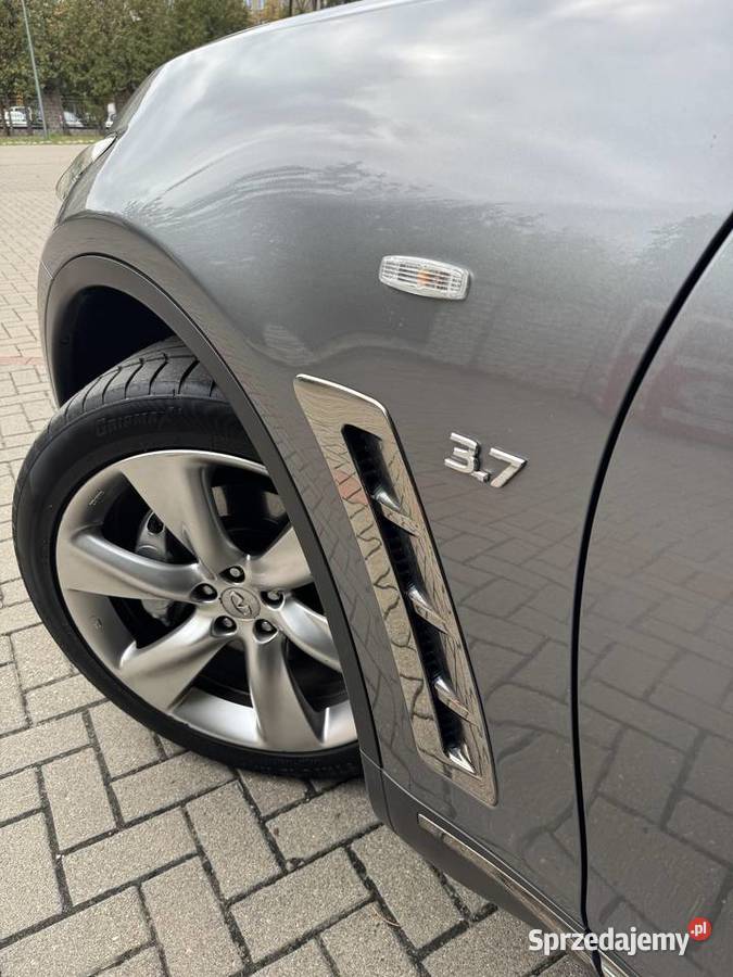 Infinity QX70 Salon Serwis ASO asystent parkowania QX70 mazowieckie Warszawa