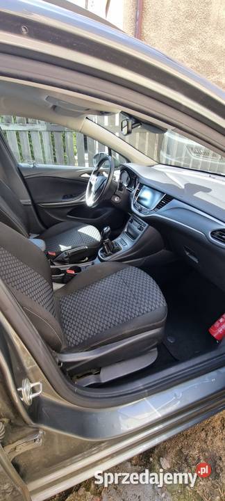 Opel astra k