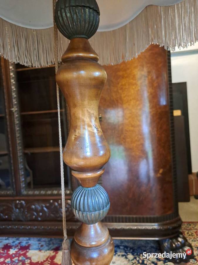 Lampa podłogowa Myślibórz
