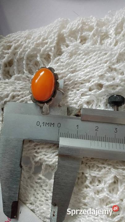 Autorski Srebrny pierścionek z bursztynem srebrne Pierścionki kujawsko-pomorskie Nakło nad Notecią