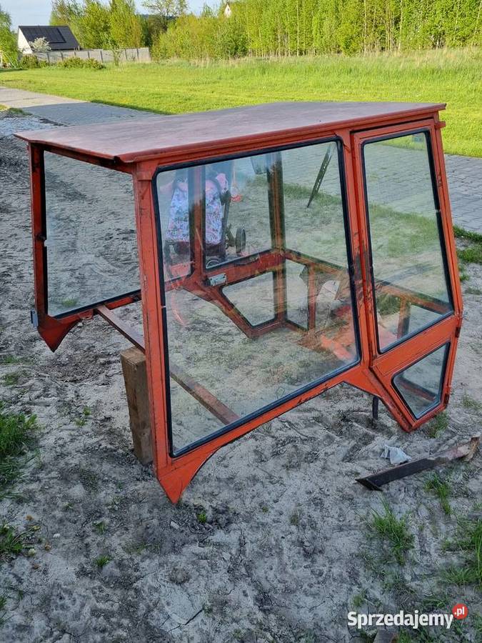 Kabina do ciągnika C330 świętokrzyskie Kielce sprzedam