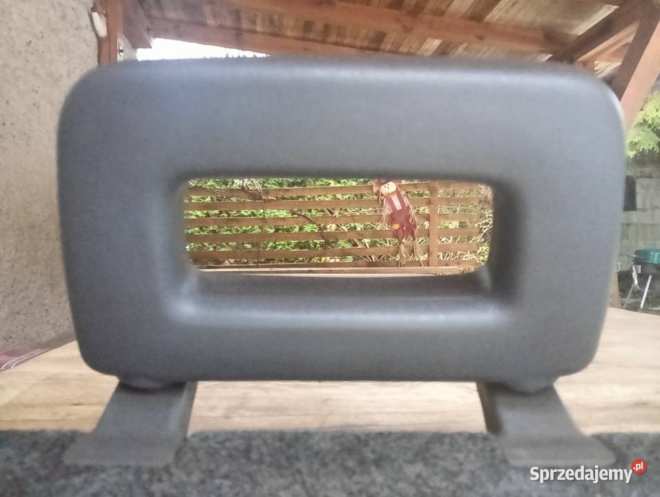 Zagłówek tylnej kanapy Fiat 126p sprzedam