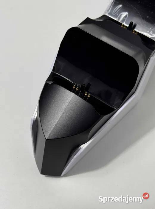 Stacja ładująca do padów 5 Playstation 5 Mad Dog Konsole i automaty wielkopolskie Śrem sprzedam