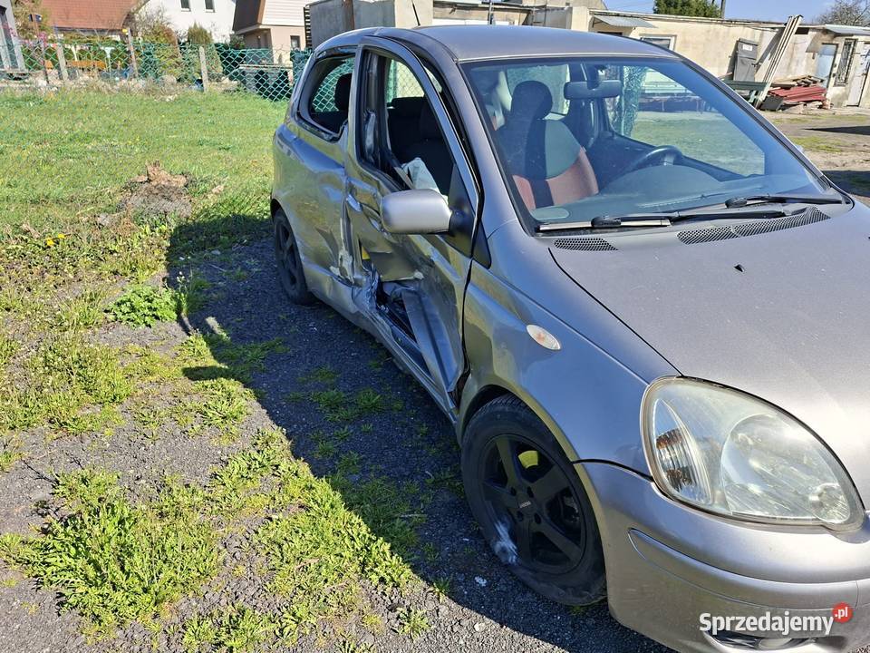 Toyota Yaris lakier metallic