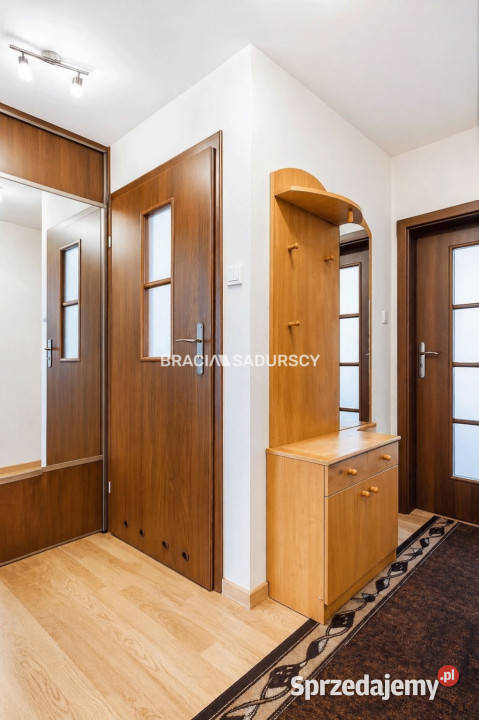 sprzedaży mieszkania Kraków Cystersów 43m2 2 małopolskie sprzedam