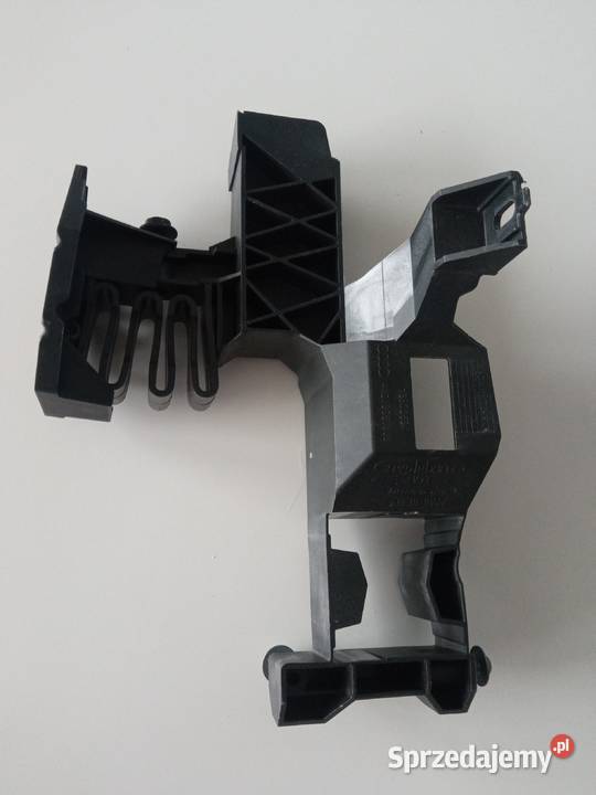 Ślizg uchwyt mocowanie prawa lampa Audi A6 C8 Motoryzacja Żabno