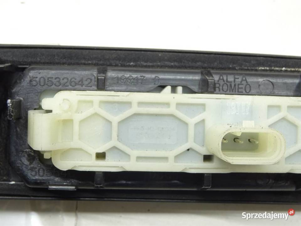 KLAMKA TYLNEJ KLAPY ALFA GIULIA 52030366 osobowe sprzedam