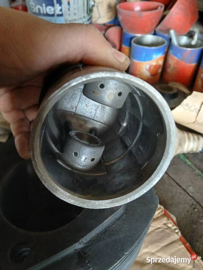 Cylinder tłok dzik 21 stare zapasy Zamość sprzedam