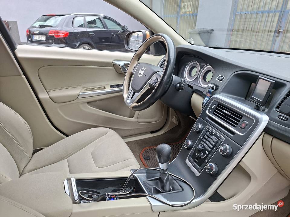 volvo v60 2012r 24d5 maska silnika błotniki mazowieckie Radom
