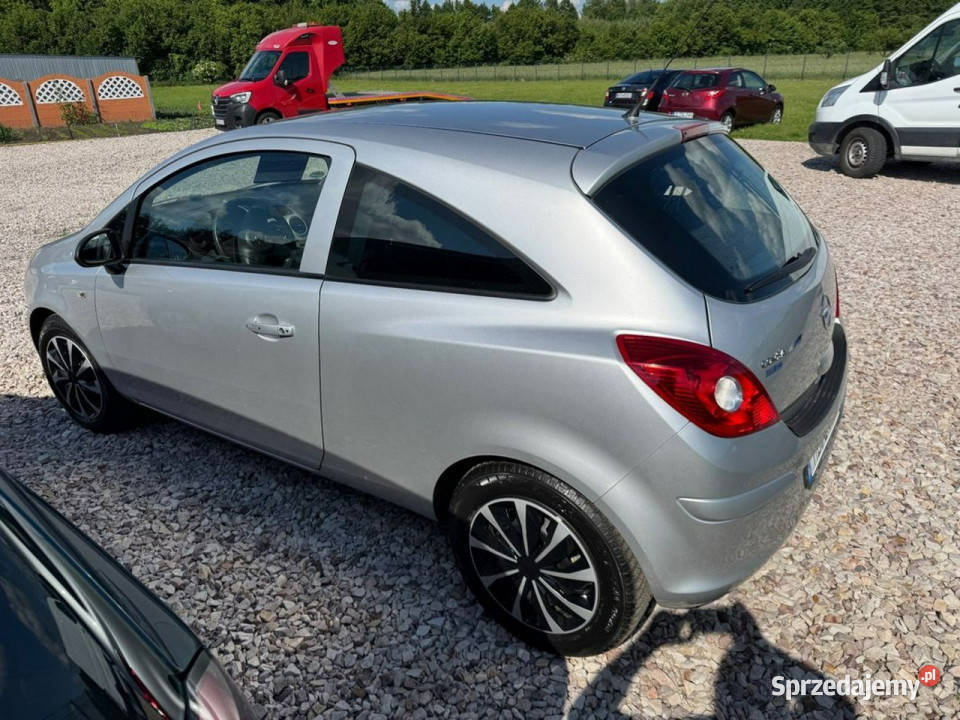 Opel Corsa Corsa D z Niemiec już Zarejestrowana Hatchback Szerominek