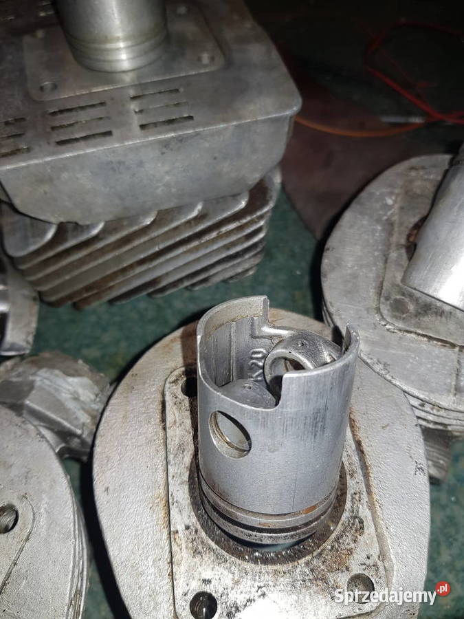 Cylinder Głowica Tłok Romet Brzeg Dolny