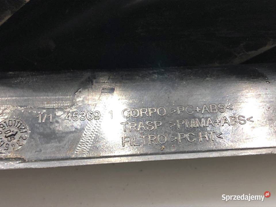 LAMPA PRAWY TYŁ FIAT GRANDE PUNTO Hatchback